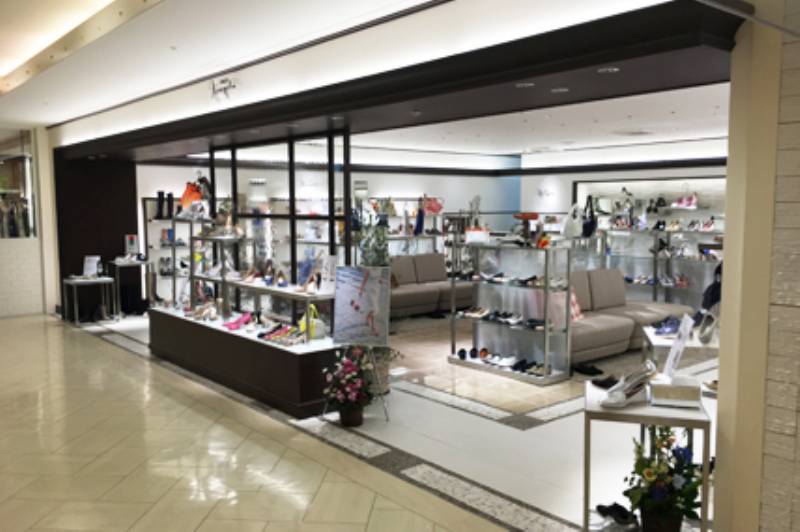 銀座かねまつアトレ恵比寿店 ショップ紹介ー 76 Shoes Box