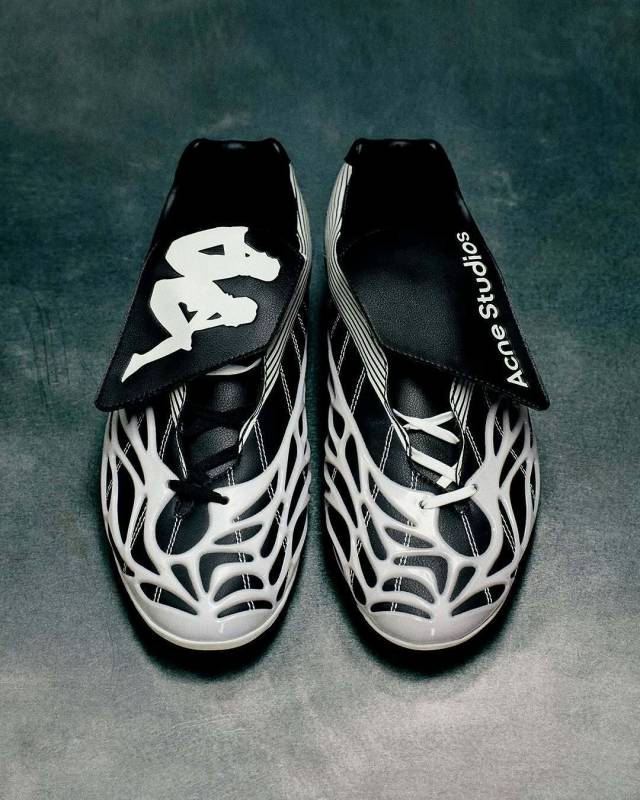 acne studios kappa スニーカー