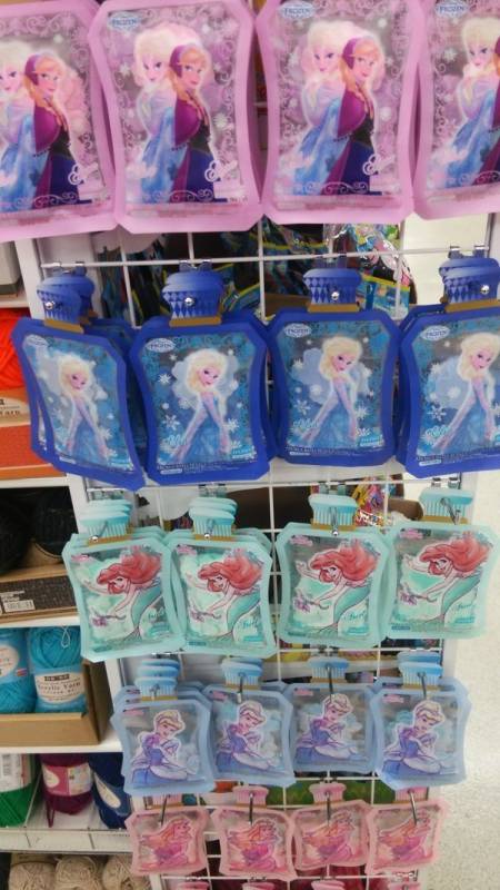 可愛すぎる入浴剤が100円 またもや大ヒット ダイソー のディズニー入浴 カリスマトーク 女の子のカワイイを発信するメディア