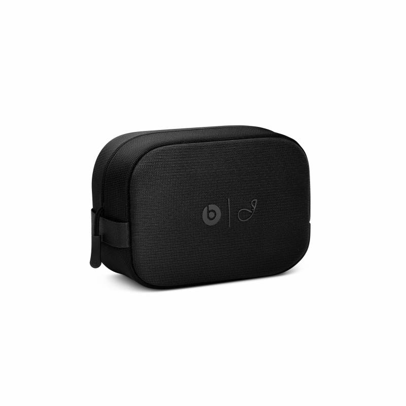 BeatsSolo4 限定ブラックモデル登場。JENNIEコラボ第2弾に注目 | iPhone &