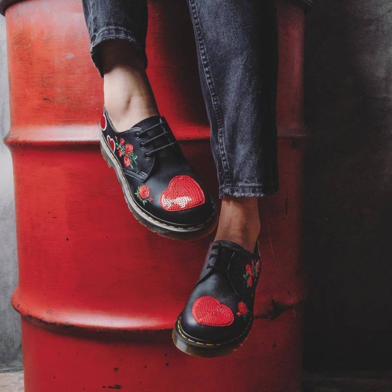美品 ドクターマーチン バレンタインモデル HEARTS 3-EYE SHOE | www