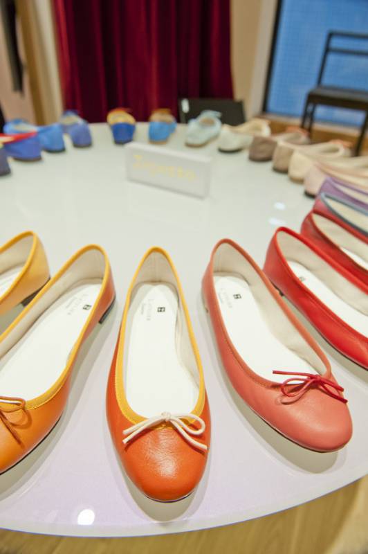 Repetto レペット 銀座店 ショップ紹介ー 12 Shoes Box